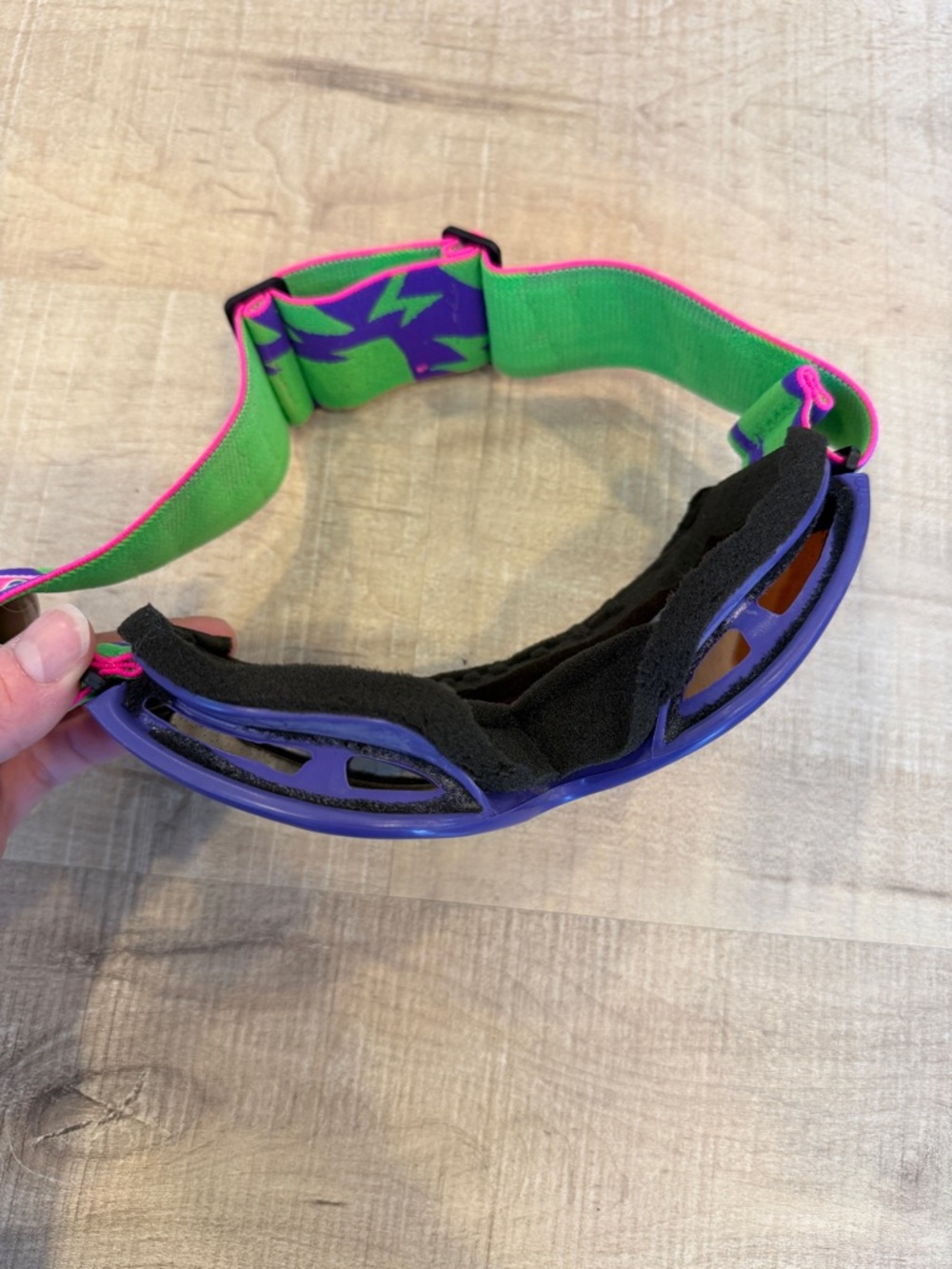 Smith Optics Neon Retro Ski Snowboard Goggles Pink Green Purple Strap View 4